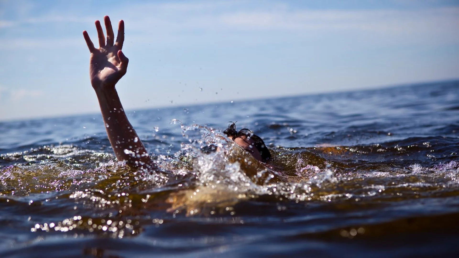 Млад мъж се удави в микроязовир край Ветрен