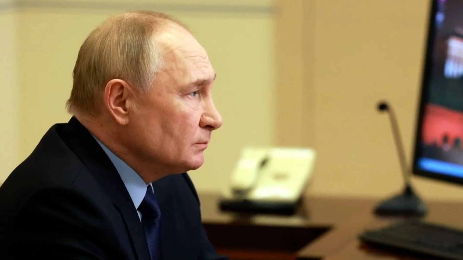 Путин обвини копачите на криптовалута за недостига на ток в Русия. А най-много копаели бурятите (ВИДЕО)