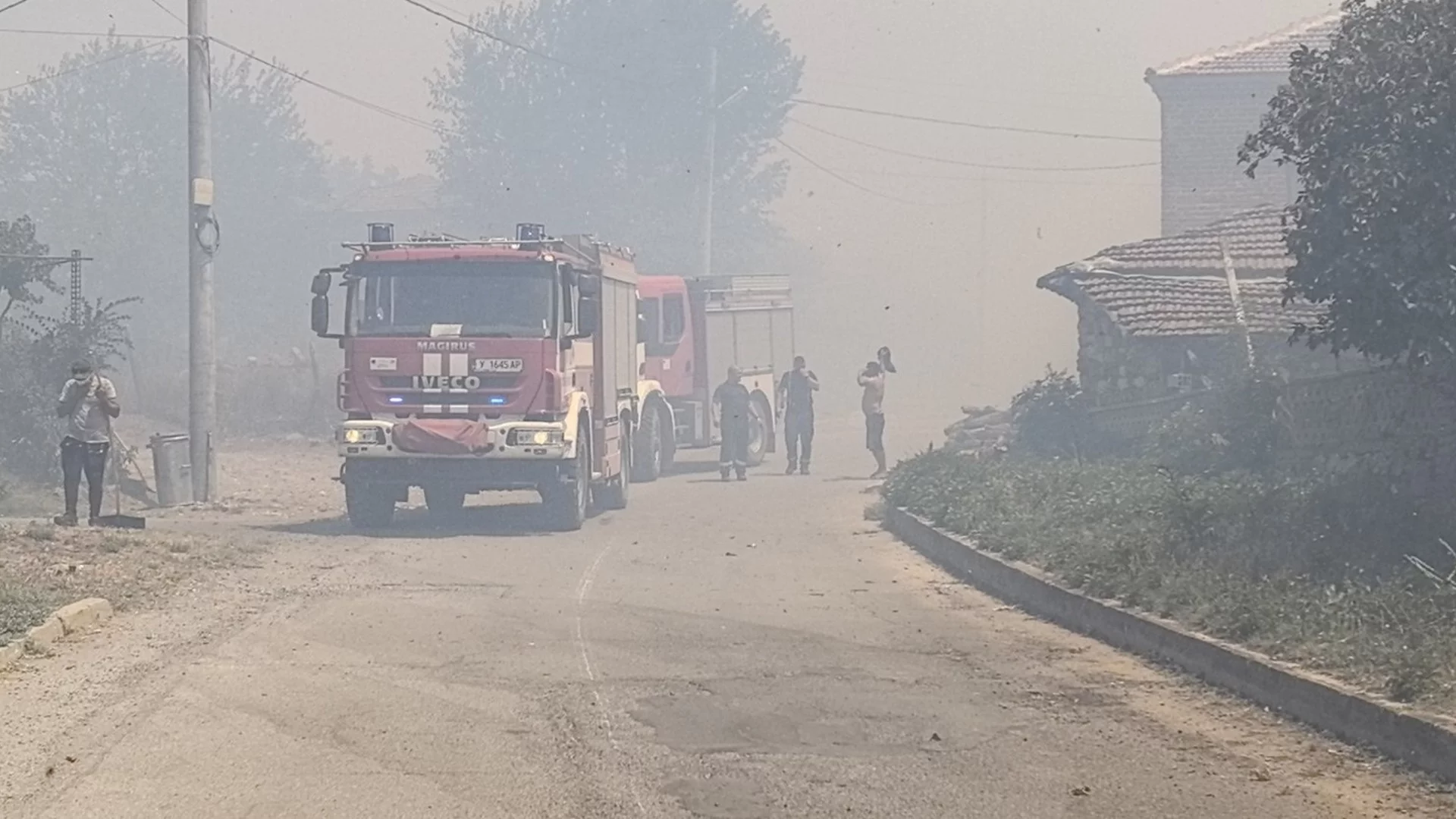 Калин Стоянов: Пожарът в село Воден е овладян
