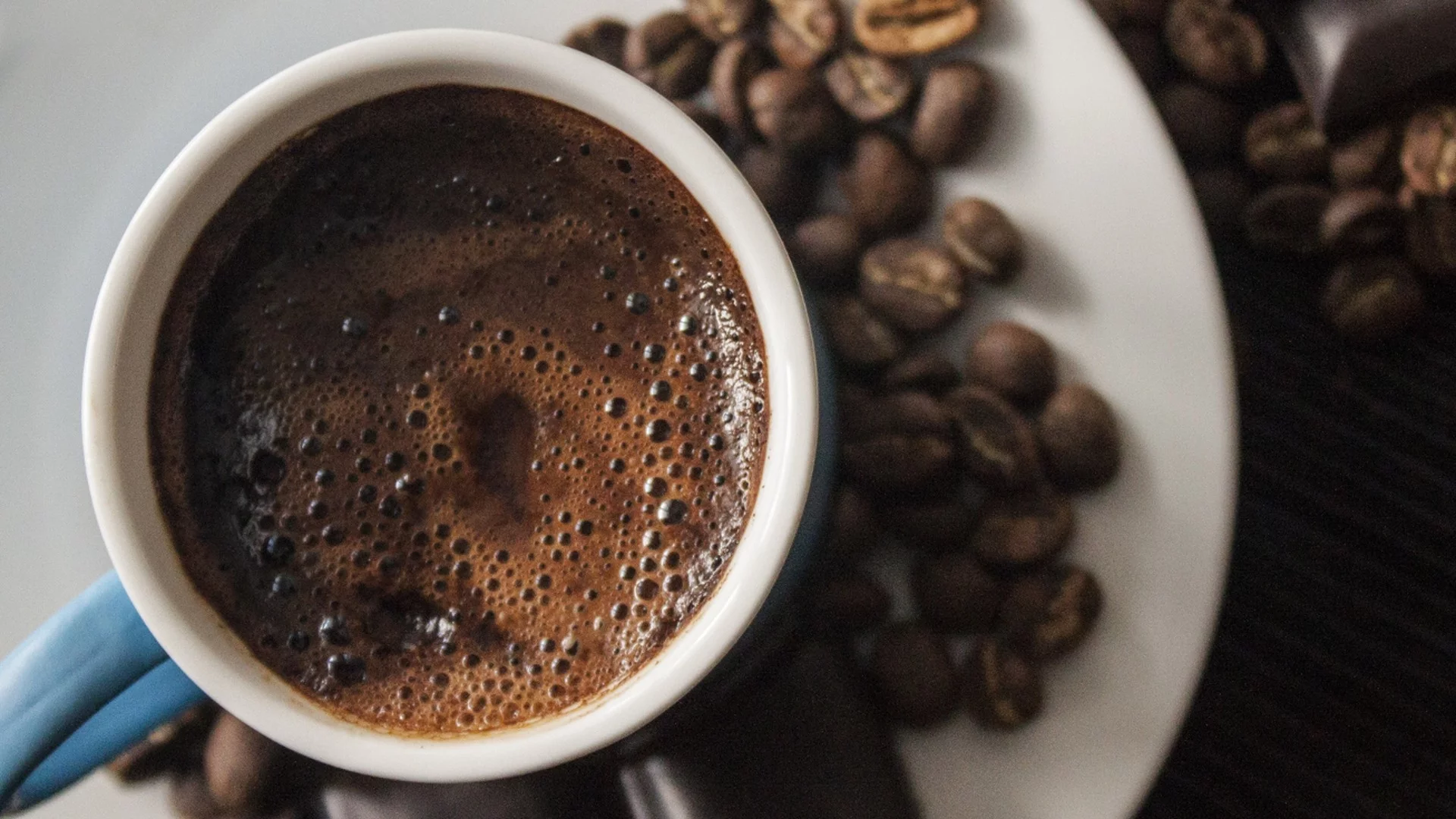 Колко лошо е да се пие кафе на празен стомах?