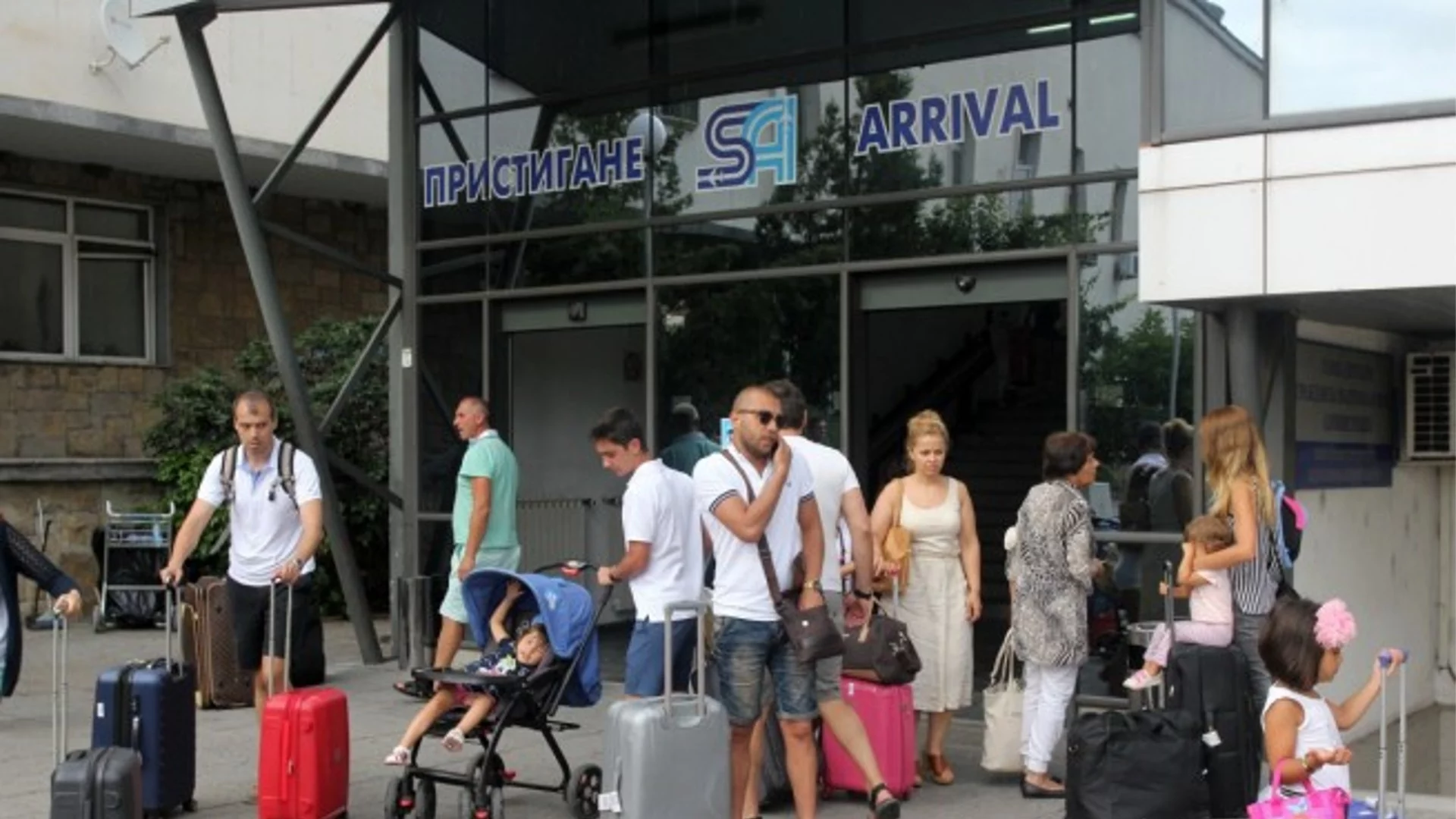 Спецакция се провежда на Терминал 1 на летище София