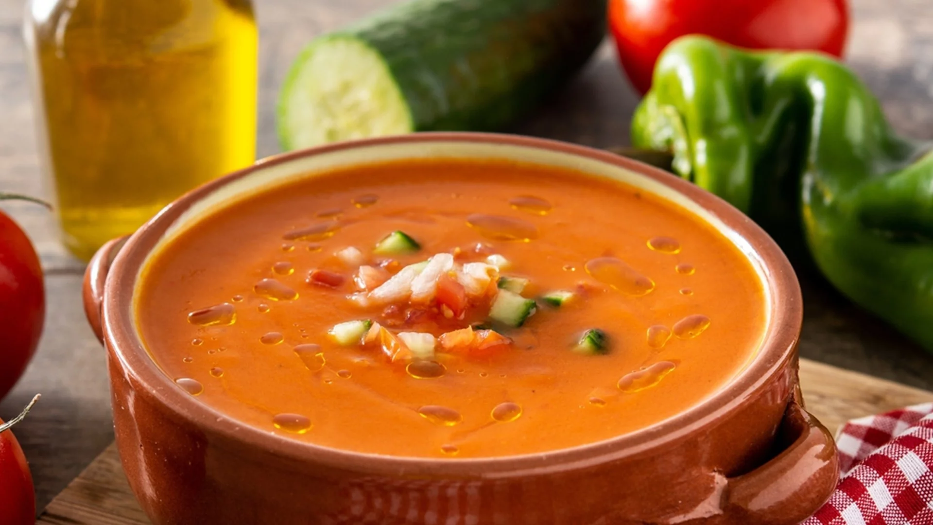 Кои традиционни испански ястия ще ни разхладят в летните жеги?