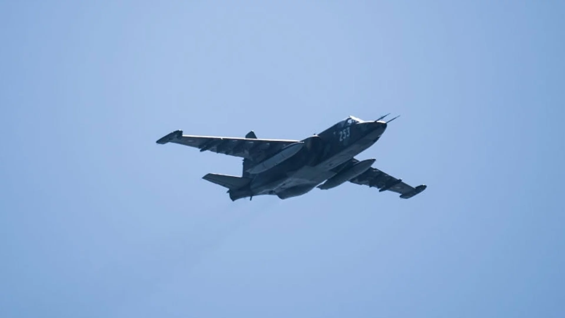 Няма измъкване: Пореден руски Су-25 изпита силата на украинците (ВИДЕО)