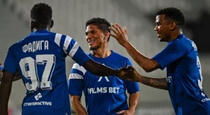 {{ otherArticle[0].article.title }}