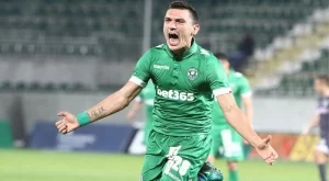 {{ otherArticle[0].article.title }}