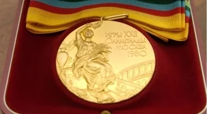 Големият Петър Лесов през сълзи - защо е готов да върне златния си медал в бокса? 