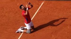 {{ otherArticle[0].article.title }}