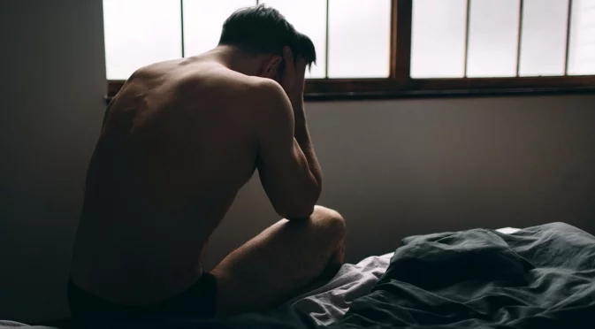 8 признака, че мъжът е в депресия