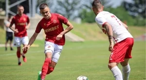 {{ otherArticle[0].article.title }}