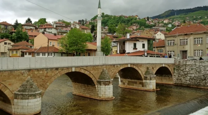 Заради сепаратистки призиви: Шефът на ЦРУ кацна в Сараево