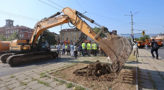 Заради ремонта на ул. ''Опълченска'': Въвеждат промени в движението