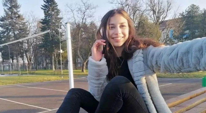 19-годишната Зина има шанс да проходи, но са нужди средства за рехабилитация