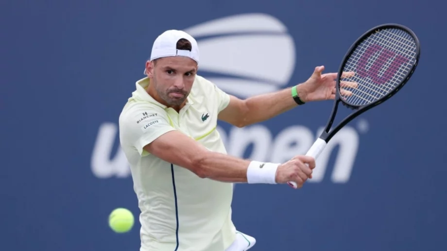 Не съперникът, а влагата изпоти Григор Димитров на US Open в сряда (ВИДЕО)