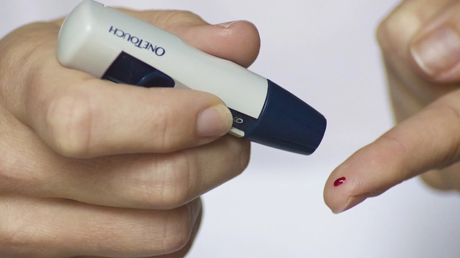 За диабетици: Черен списък с храни и напитки, които трябва да избягвате