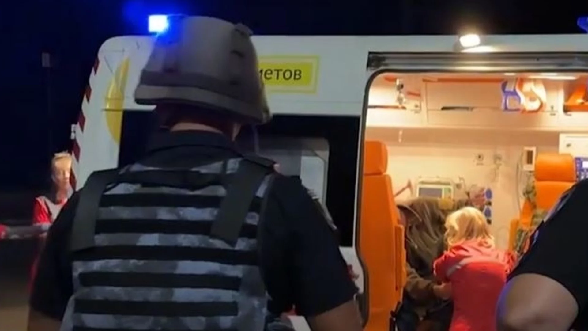 В Украйна мъж хвърли граната до супермаркет: Трима са ранени, атентаторът е загинал (ВИДЕО)