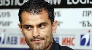 {{ otherArticle[0].article.title }}