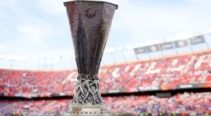 Удар: "Кралят на Лига Европа" предлага 1,6 милиона за играч от Първа лига - вече има самолетни билети