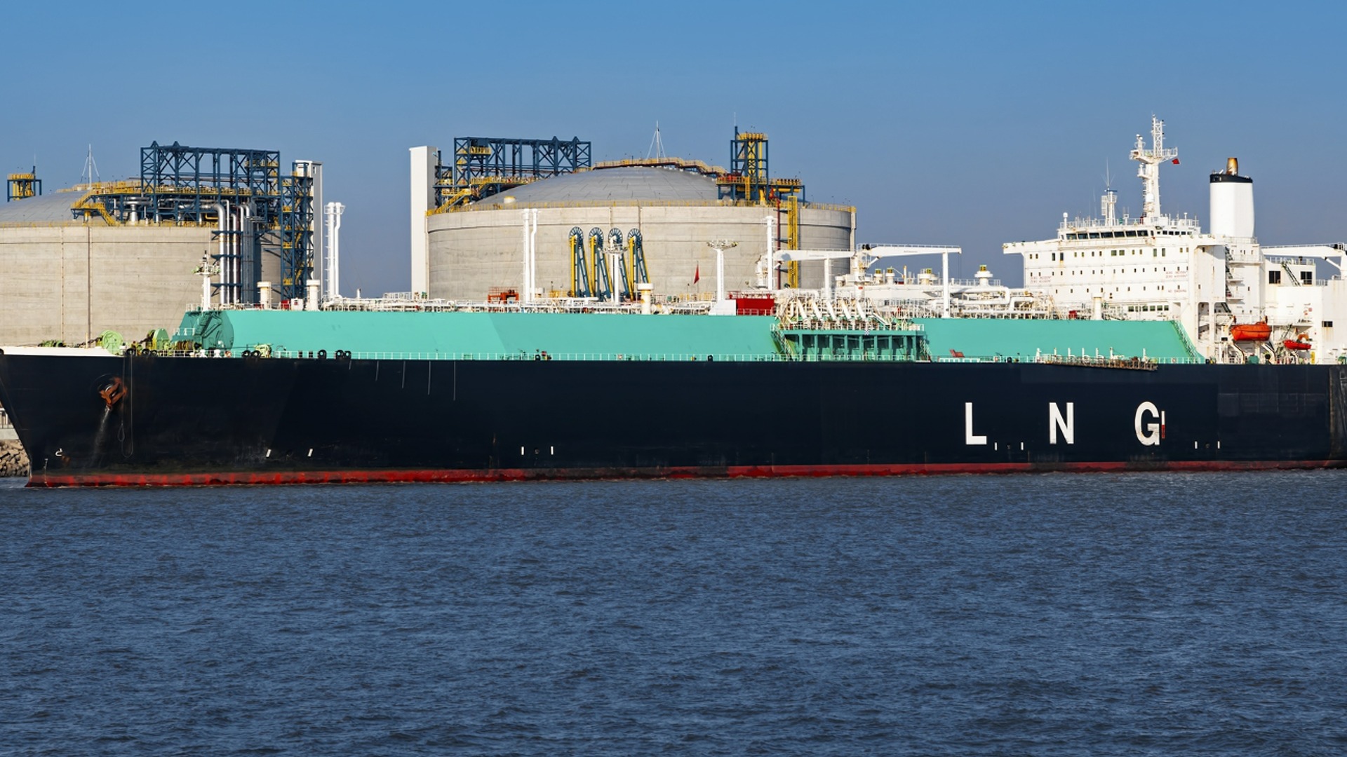 США заработали рекордные 5,5 млрд долларов на экспорте газа