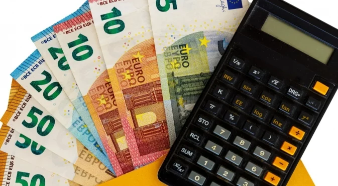 Недоволство в балканска страна: Заплата от 1500 евро вече не стига за нищо