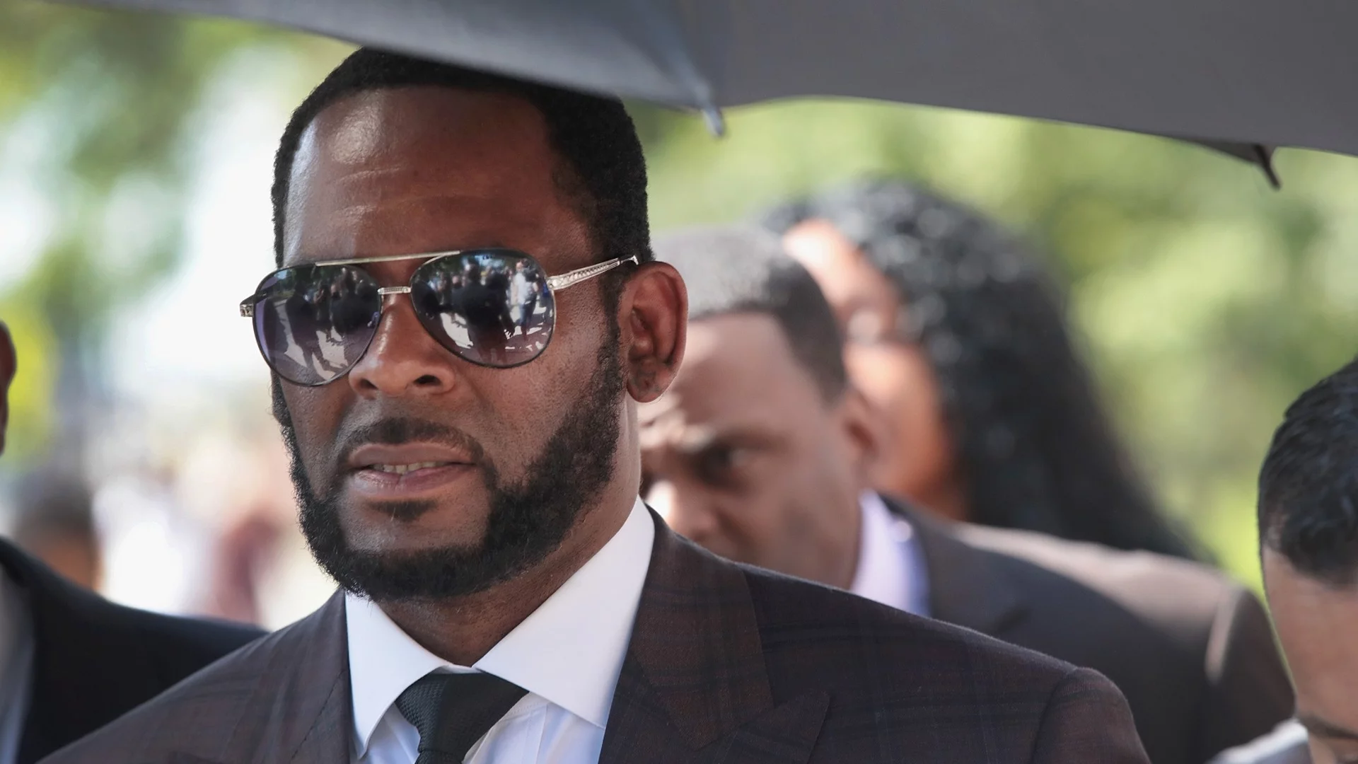 Дъщерята на R Kelly разкри, че е жертва на сексуални посегателства от баща си (ВИДЕО)