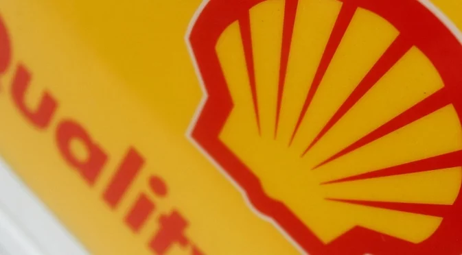 Русия иска 1 млрд. долара от подразделения на Shell