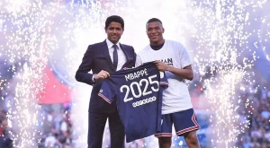 ПСЖ с атака по Мбапе заради намека, че са намесени в обвиненията срещу него