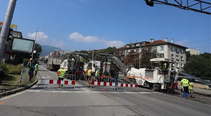 В неделя пускат движението по моста на Околовръстен път и бул. "България" в София