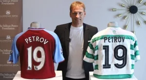 {{ otherArticle[0].article.title }}