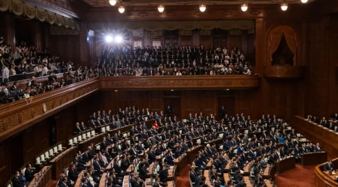 Рекорден брой жени в новия парламент на Япония 