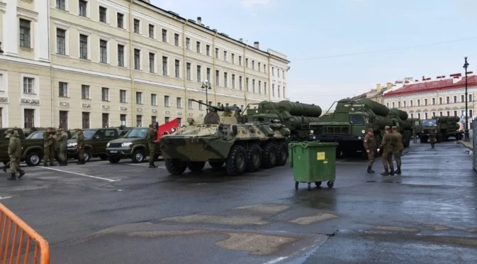 Пушечно месо за Путин: В Москва подгониха наборниците за войната в Украйна (ВИДЕО)