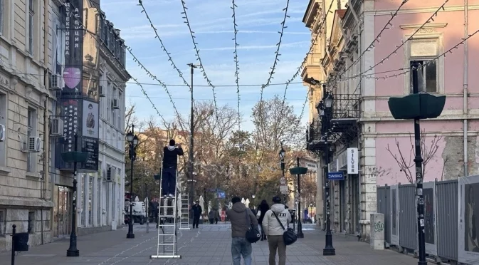 Коледното градче е акцентът в празничната украса на Русе