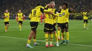 Леверкузен с мощен обрат, Дортмунд разпиля пряк съперник