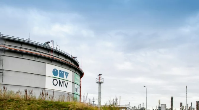 "Газпром" спрял доставките за Австрия заради удържани пари от OMV 