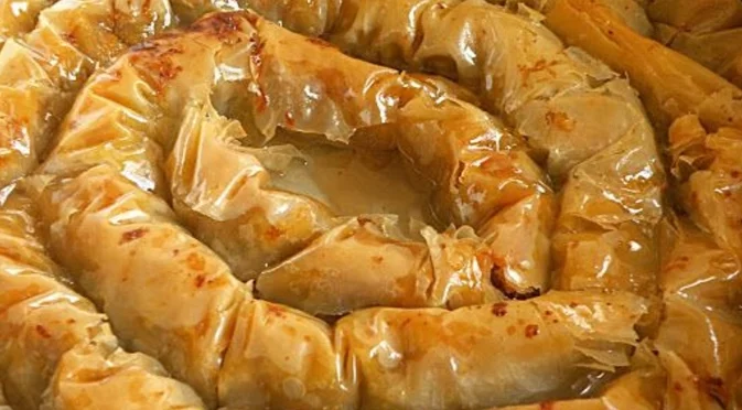 С тази заливка празничната баклава е 2 пъти по-вкусна 