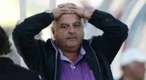 {{ otherArticle[0].article.title }}