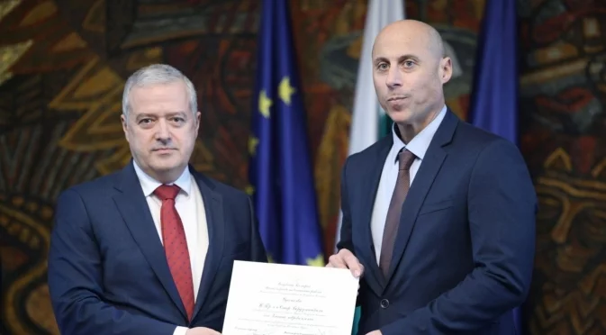 МВнР награди с най-високото отличие посланика на Грузия, отиващ си в знак на протест