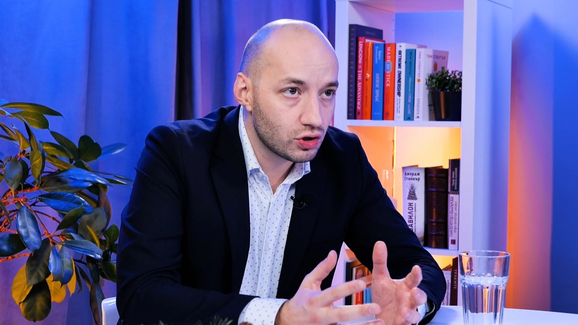 Димитър Ганев: Очевидно Пеевски иска да се позиционира като основен полюс на Радев (ВИДЕО)