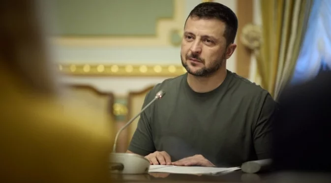 Популизъм: Тръмп-директорът на ФБР си точи зъбите за Зеленски (ОБЗОР - ВИДЕО)