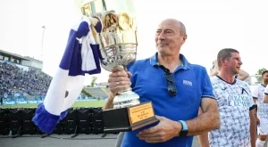 {{ otherArticle[0].article.title }}