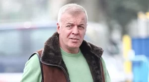 {{ otherArticle[0].article.title }}