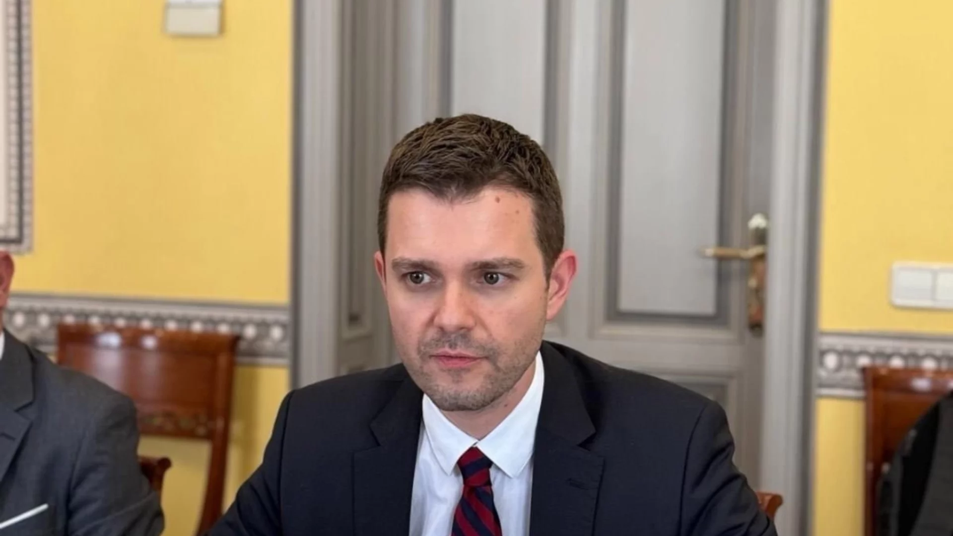Муцунски: Ще разчитаме на диалога за решаване на отворените въпроси през 2025 г.