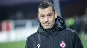 {{ otherArticle[0].article.title }}