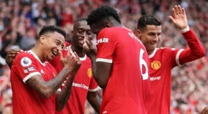 Голямо завръщане в Манчестър Юнайтед на дневен ред - суперзвезда загатна