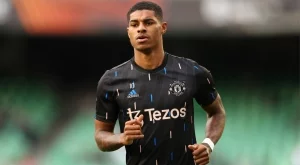 Да остане или да напусне Ман Юнайтед: Съветът на Рууни към Рашфорд