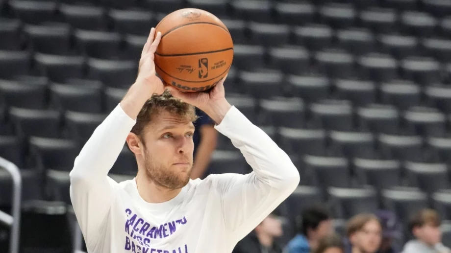 Везенков загря за ключови битки в Евролигата с труден успех с неочакван герой