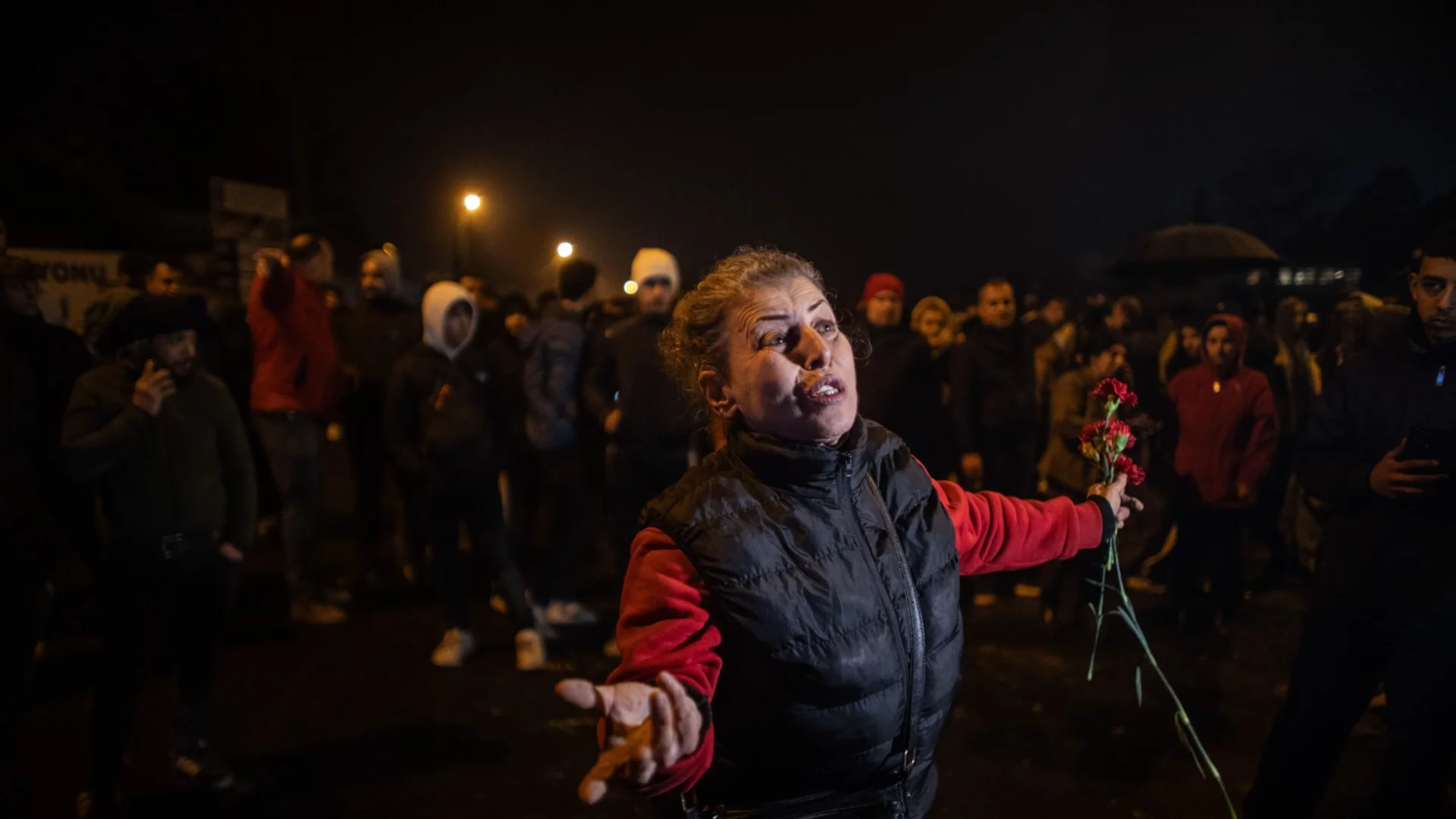 Мъка и гняв: Турция отбелязва втората годишнина от земетресението на века