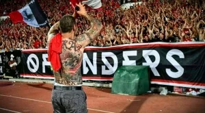 {{ otherArticle[0].article.title }}