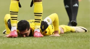 Борусия Дортмунд продължава да затъва, загуби и от предпоследния в Бундеслигата