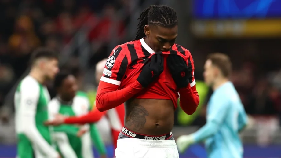 Изненадата е факт! Пламен Андреев и Фейенорд изхвърлиха Милан от Шампионска лига