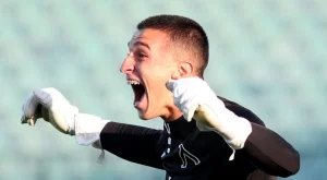 ВИДЕО: Пламен Андреев в центъра на празненствата след отстраняването на Милан